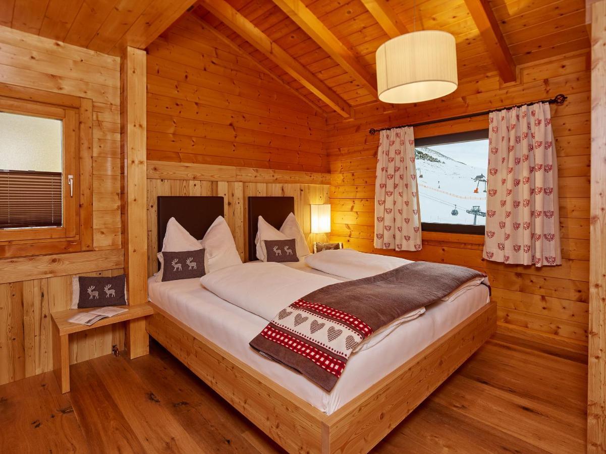 Hotel Garni Kristall Kuehtai Room photo